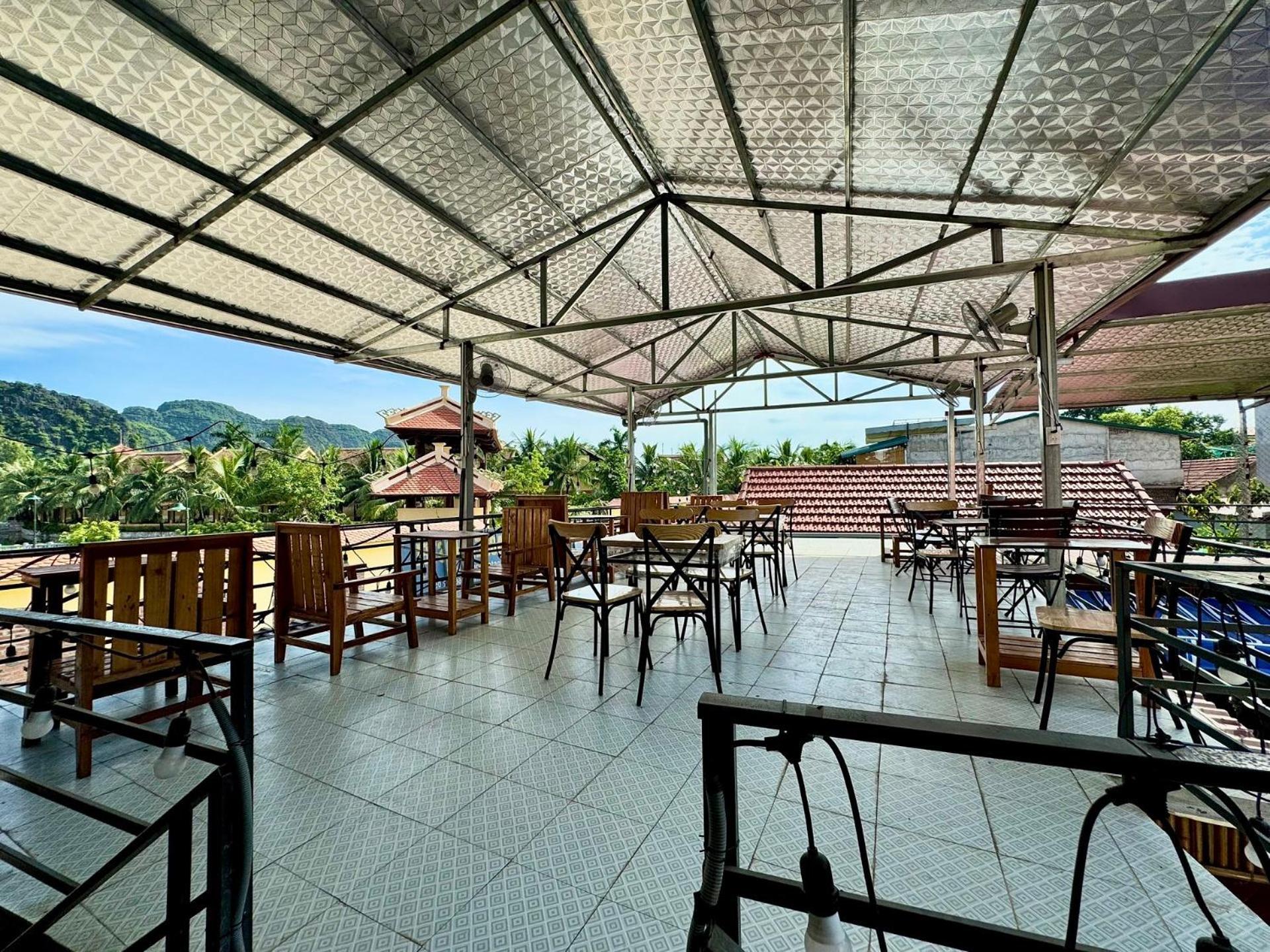 Downtown Backpacker Hostel 닌빈 외부 사진