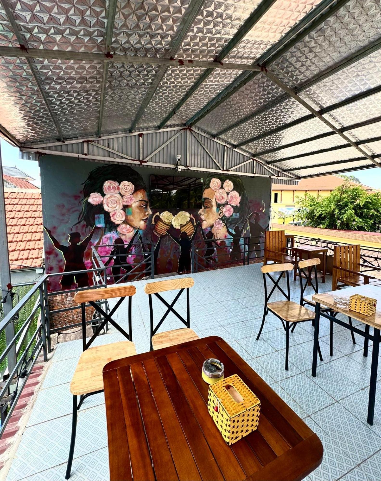 Downtown Backpacker Hostel 닌빈 외부 사진